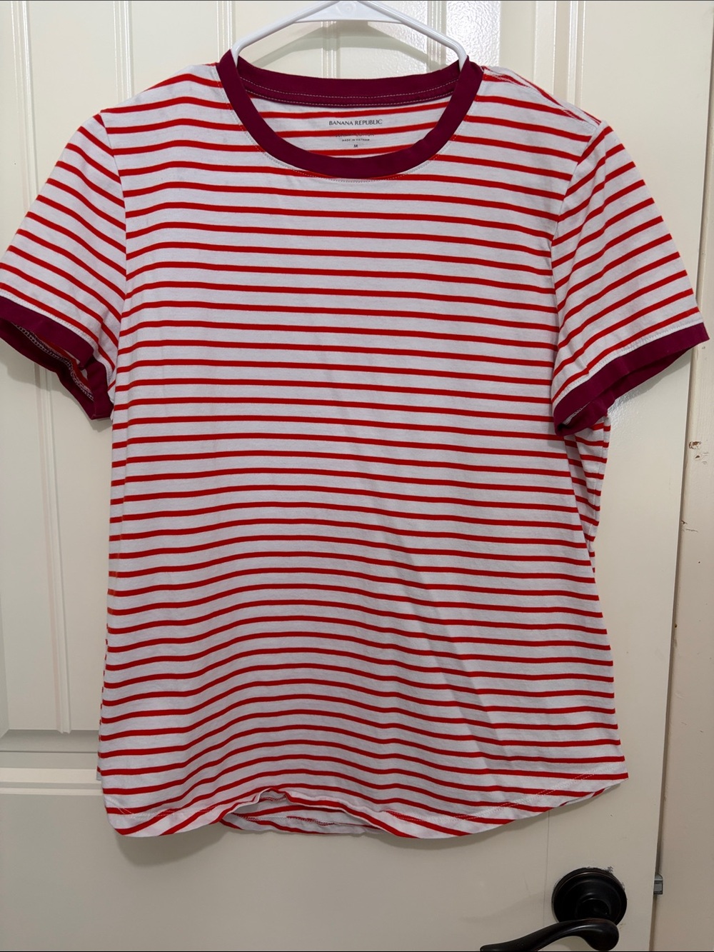 Banana Republic Red and White Striped Short Sleeve Tee with Maroon Trim